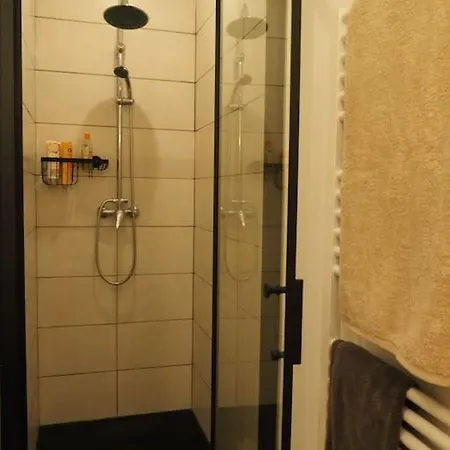 Appartement Loft Ravissant Proche Du Centre-ville Nîmes